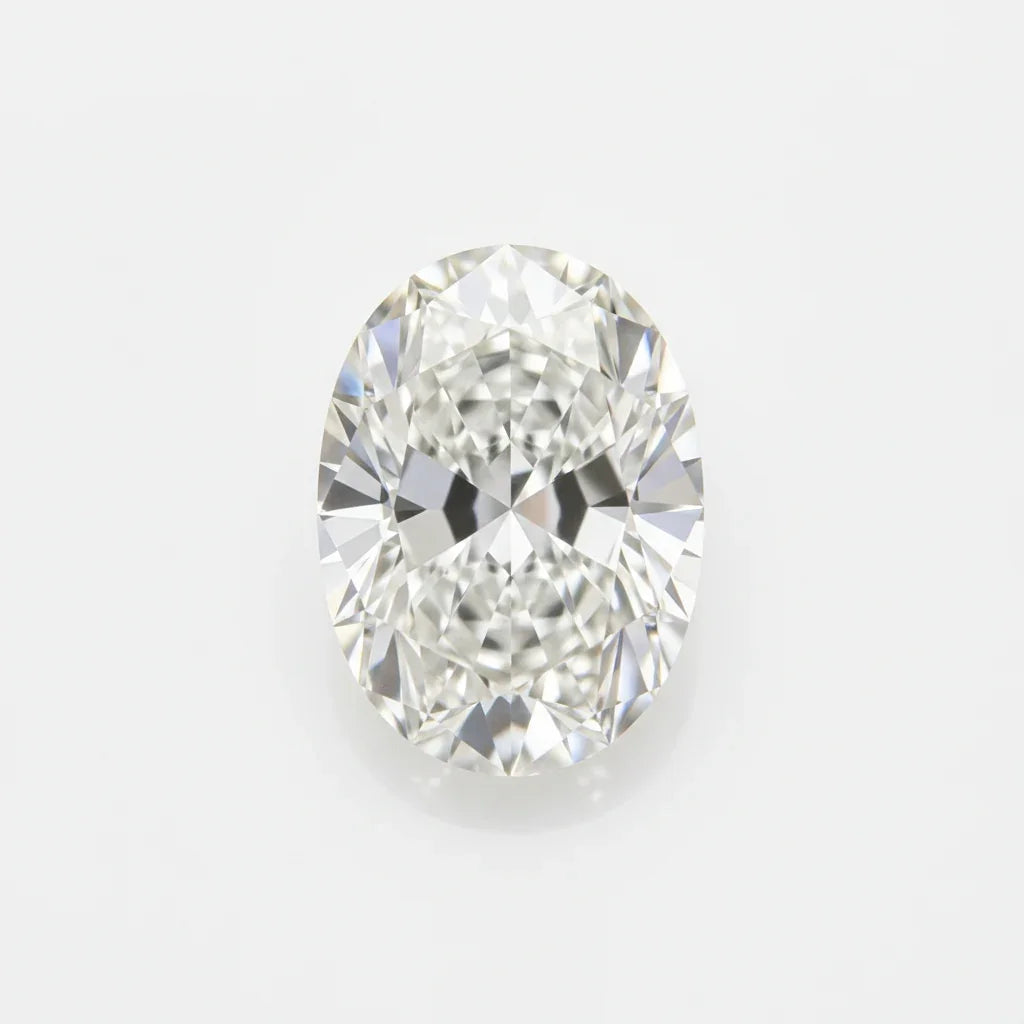 Oval cut certified loose diamond, ideal for bespoke engagement rings and fine jewellery