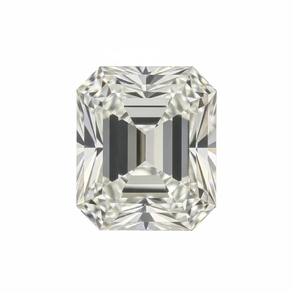 Radiant cut loose diamond, ideal for bespoke engagement rings and fine jewellery