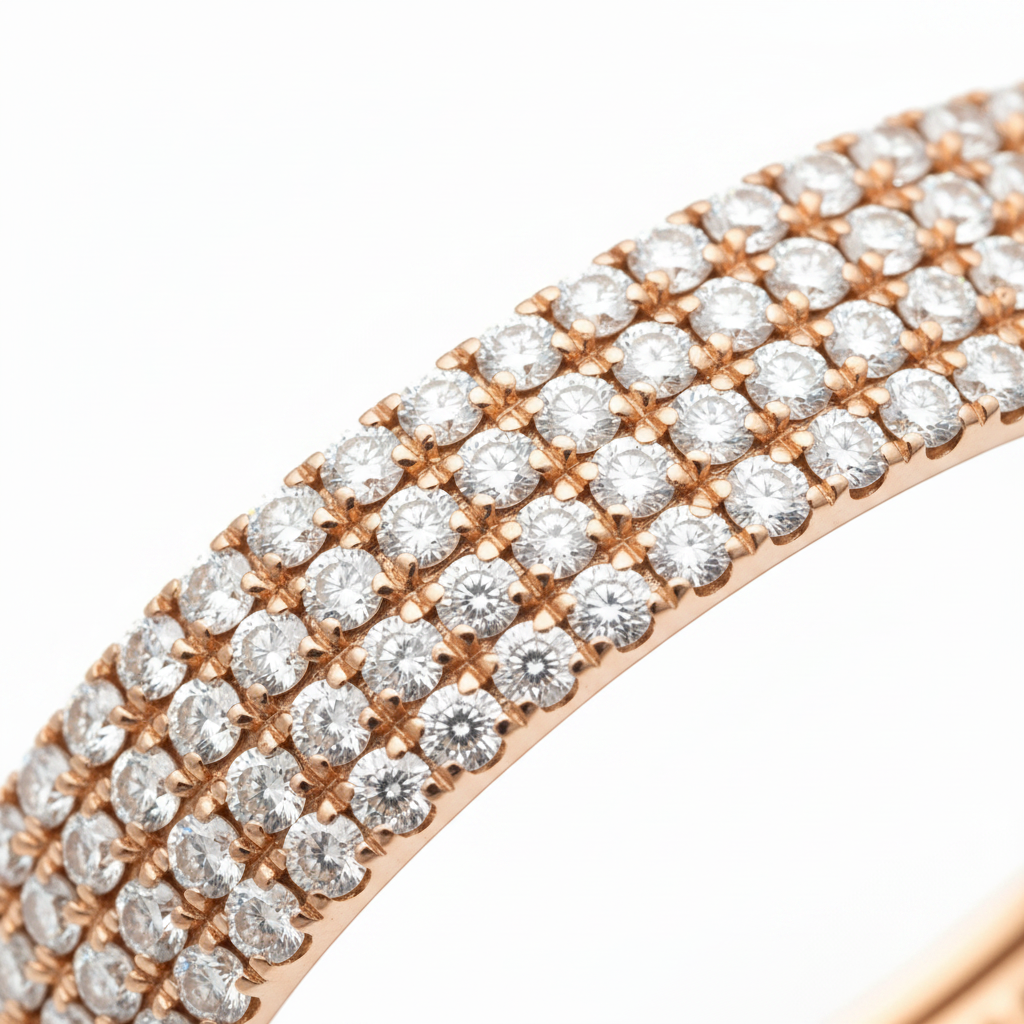 Highgate Micro-Pavé Bangle – Extreme Macro