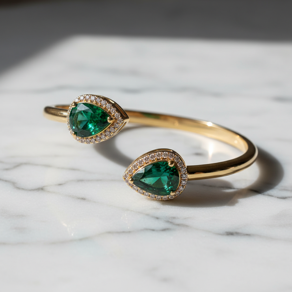 Primrose Emerald Open Bypass Bangle – 45° Marble View