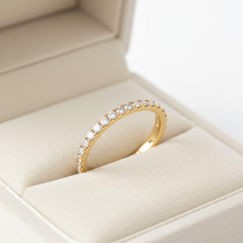 Shoreditch Slim Stackable Pavé Ring – Jewellery Box