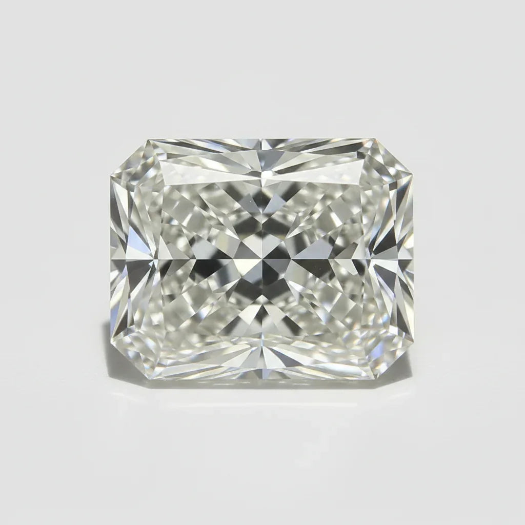 Radiant cut loose diamond with brilliant facets, ideal for engagement rings and bespoke jewellery