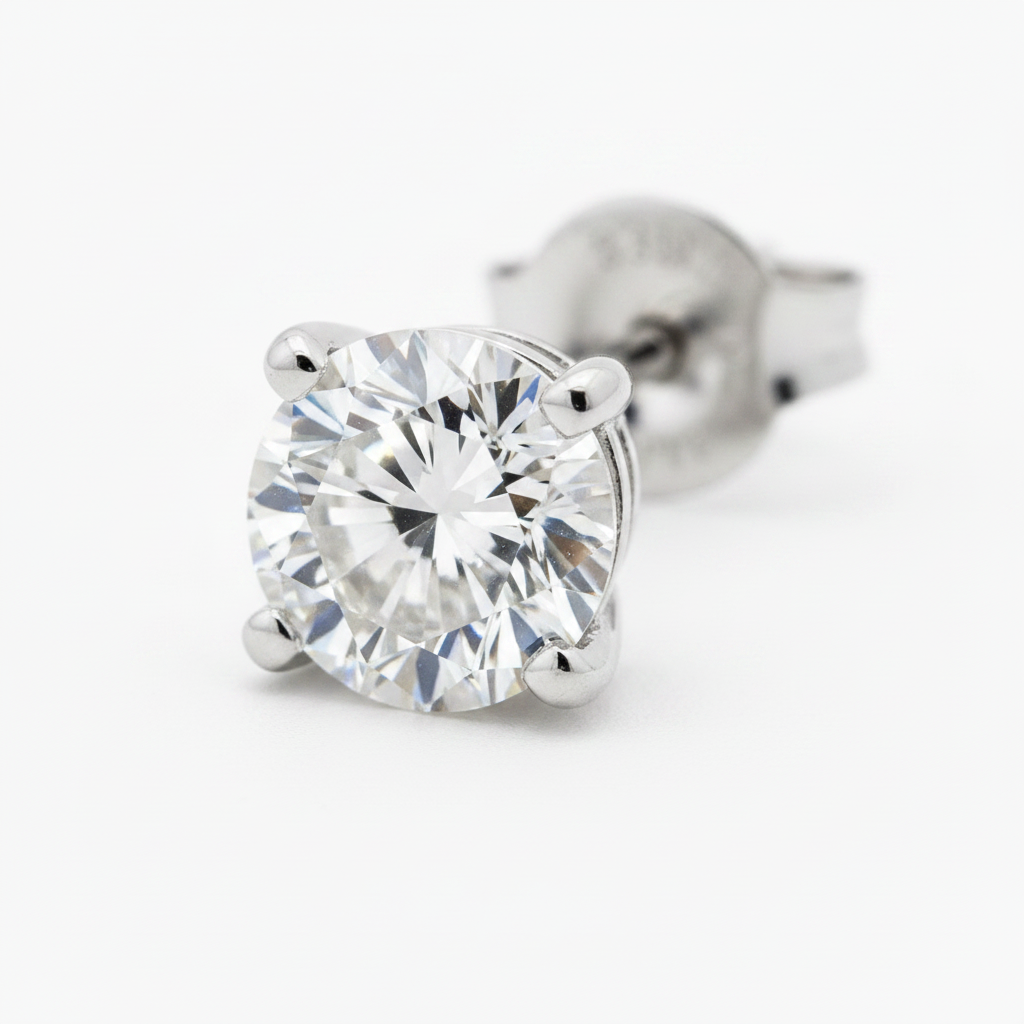 The Bloomsbury Diamond Stud Earrings — Macro